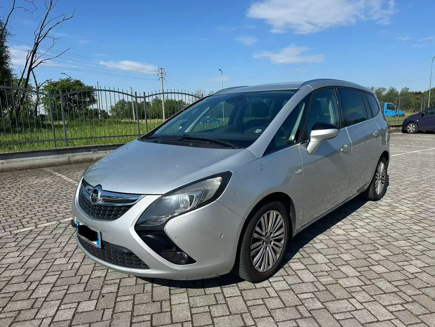 Opel Zafira Tourer 2.0 cdti Elective 130cv auto E6 - 1