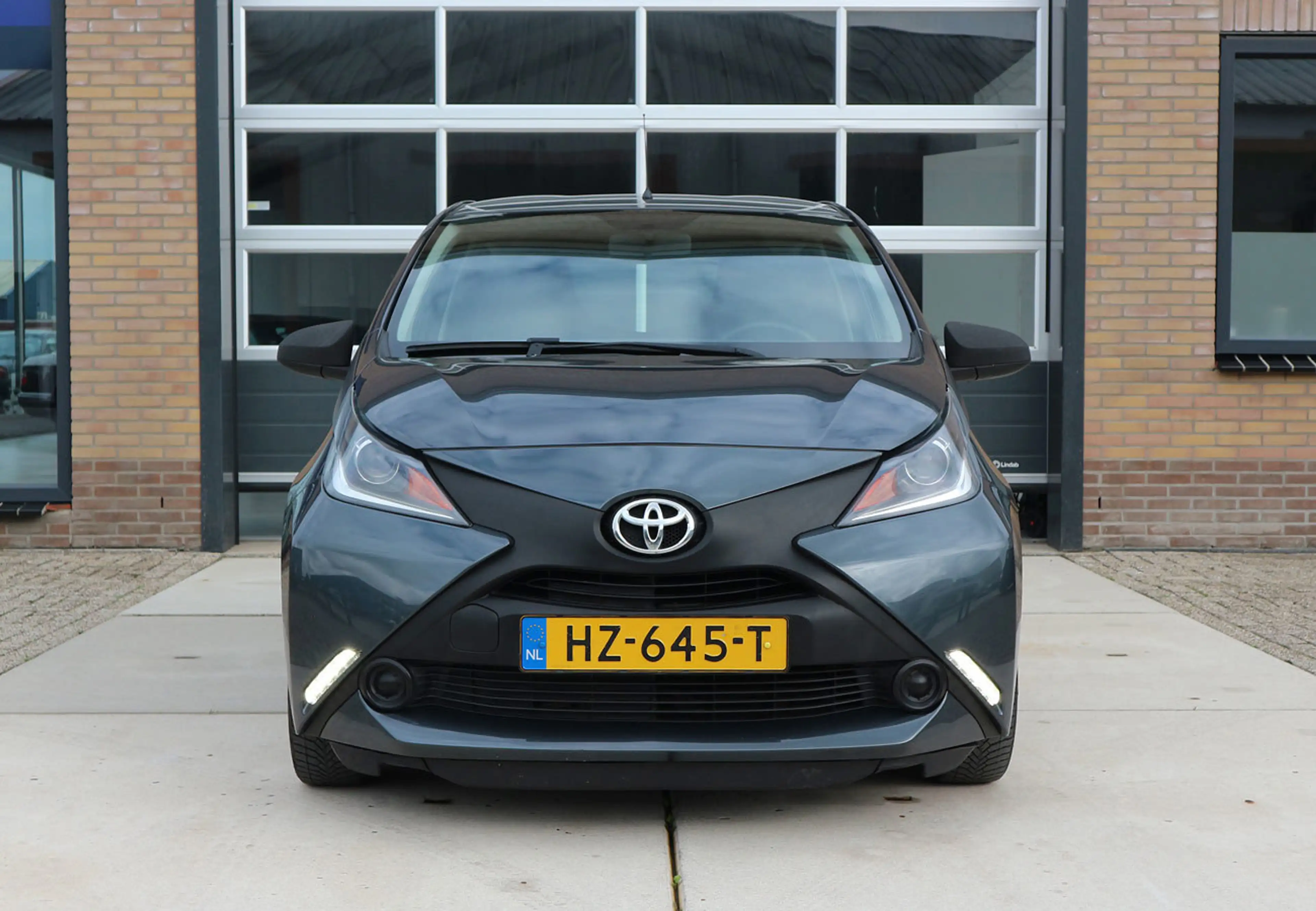 Toyota Aygo 1.0 VVT-i 5-deurs Airco Nieuwe APK — photo 3