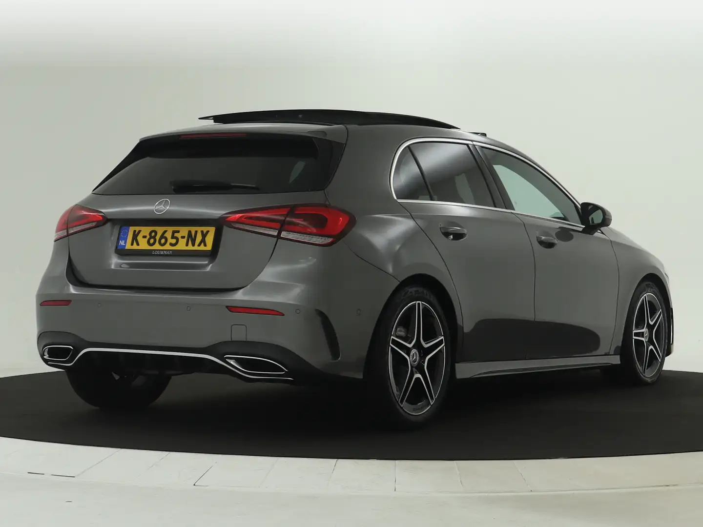 Mercedes-Benz A 180 Business Solution AMG | Panoramadak | 5 spaaks lic Gris - 2