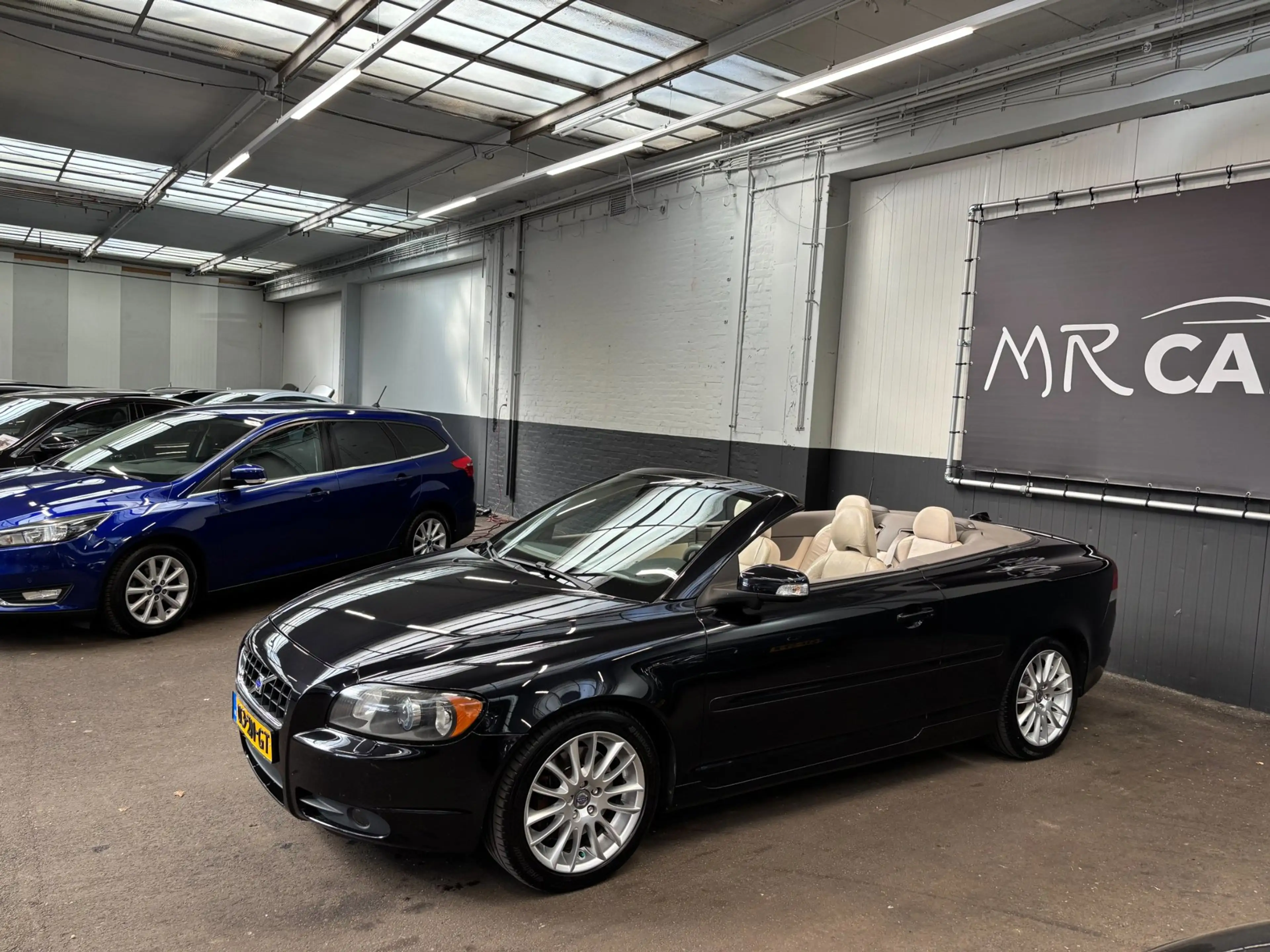 Volvo C70 Convertible 2.4i Summum Leder/Navi/Stoelverwarming — photo 2