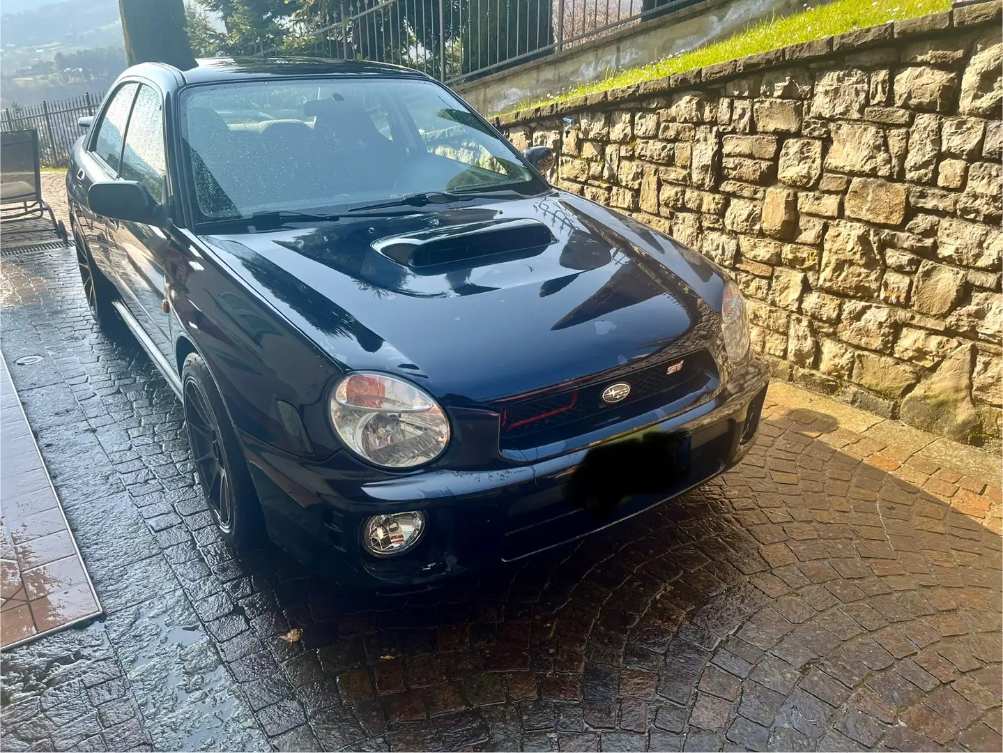 Subaru Impreza Berlina 2.0t STI awd - 1