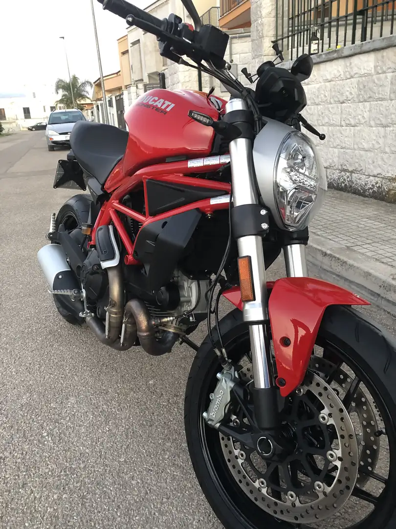 Ducati Monster 797 Rojo - 1