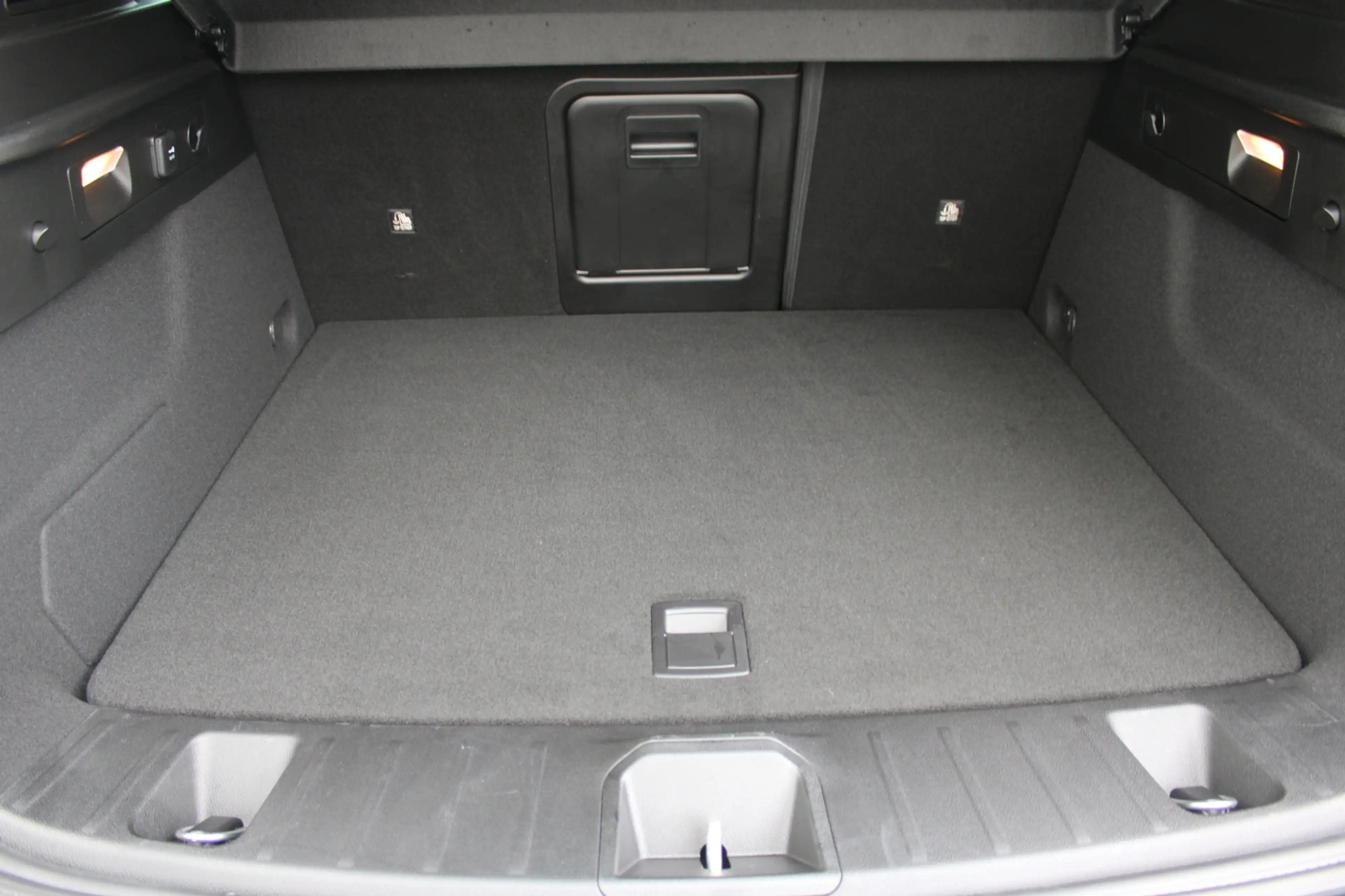 Alfa Romeo Tonale Tonale Veloce Plug-in e-AWD 1.3 270PS AWD — photo 13
