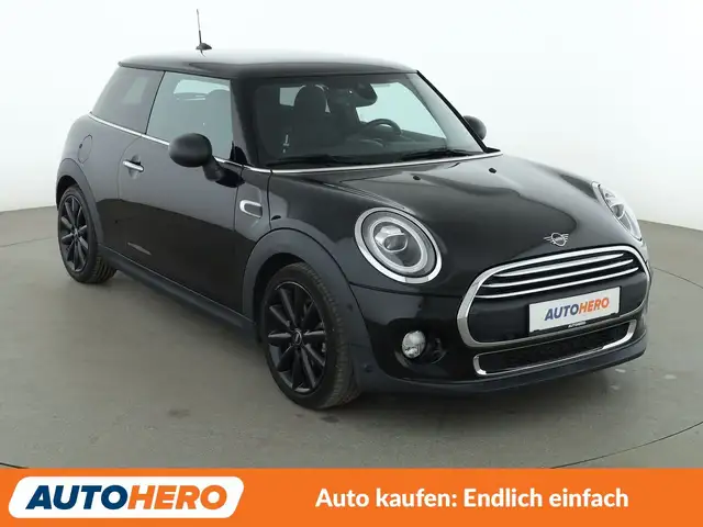 Mini Hatch view 8