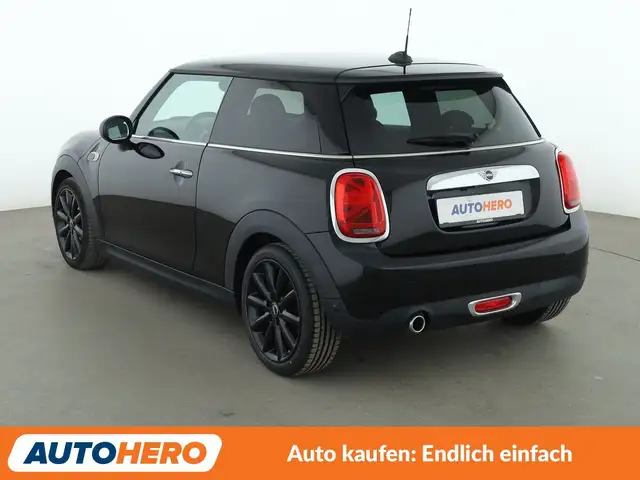 Mini Hatch view 4