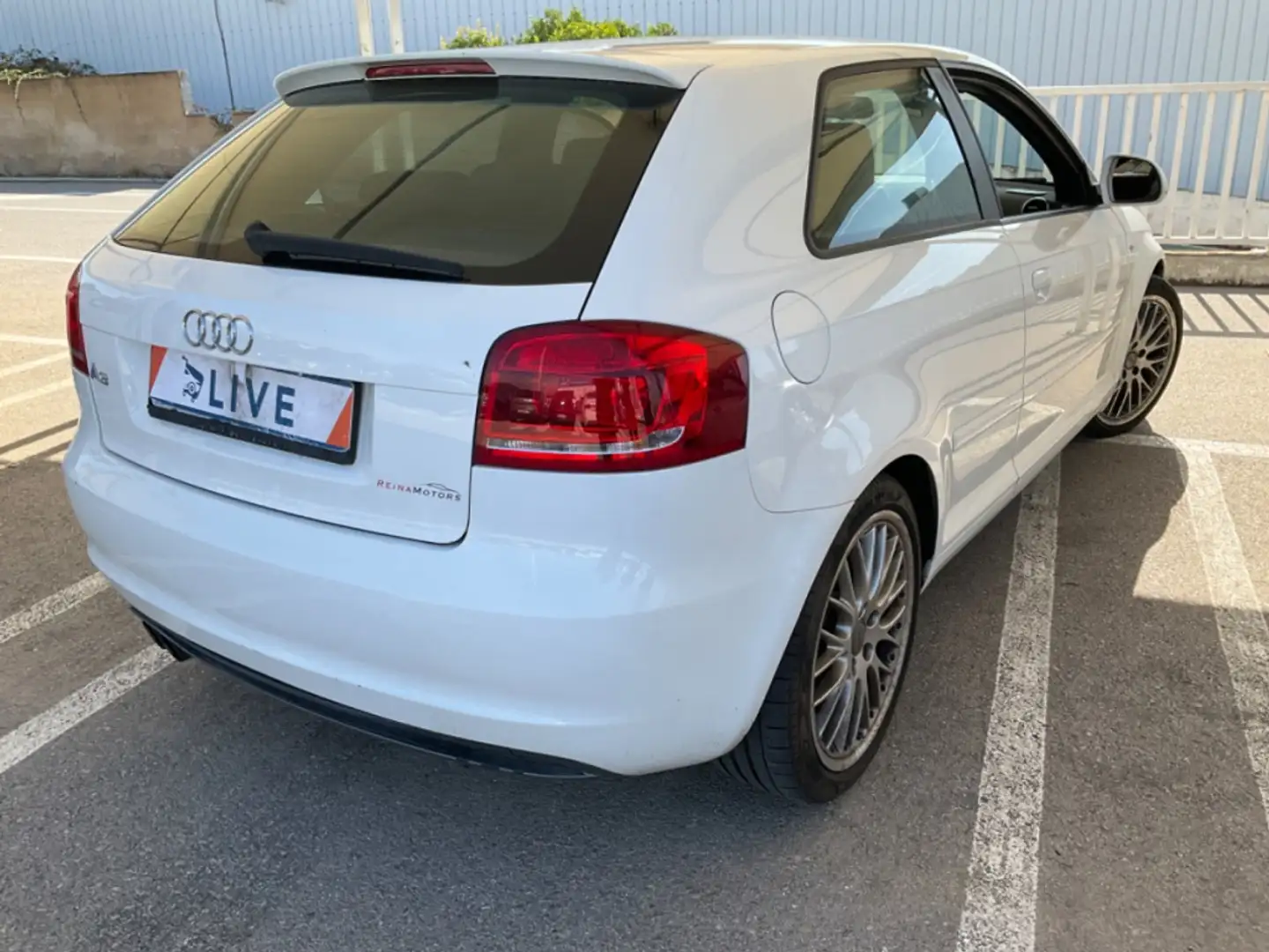 Audi A3 1.4 TFSI Ambition Weiß - 2