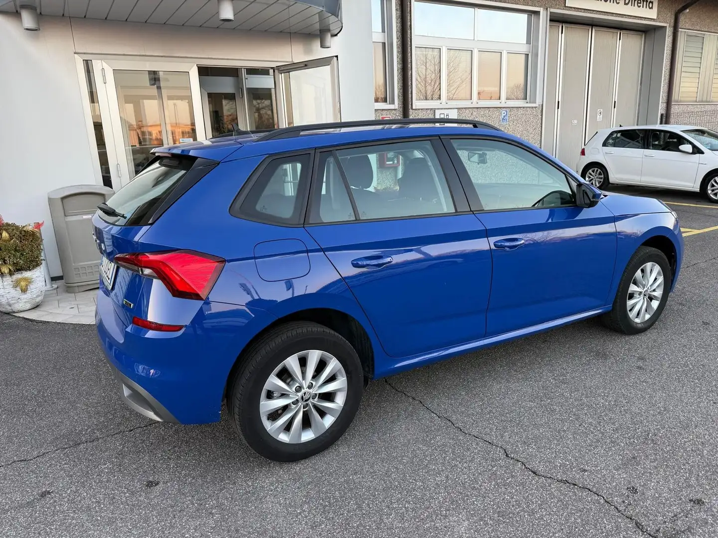 Skoda Kamiq Kamiq 1.0 g-tec Ambition 90cv Blu/Azzurro - 2