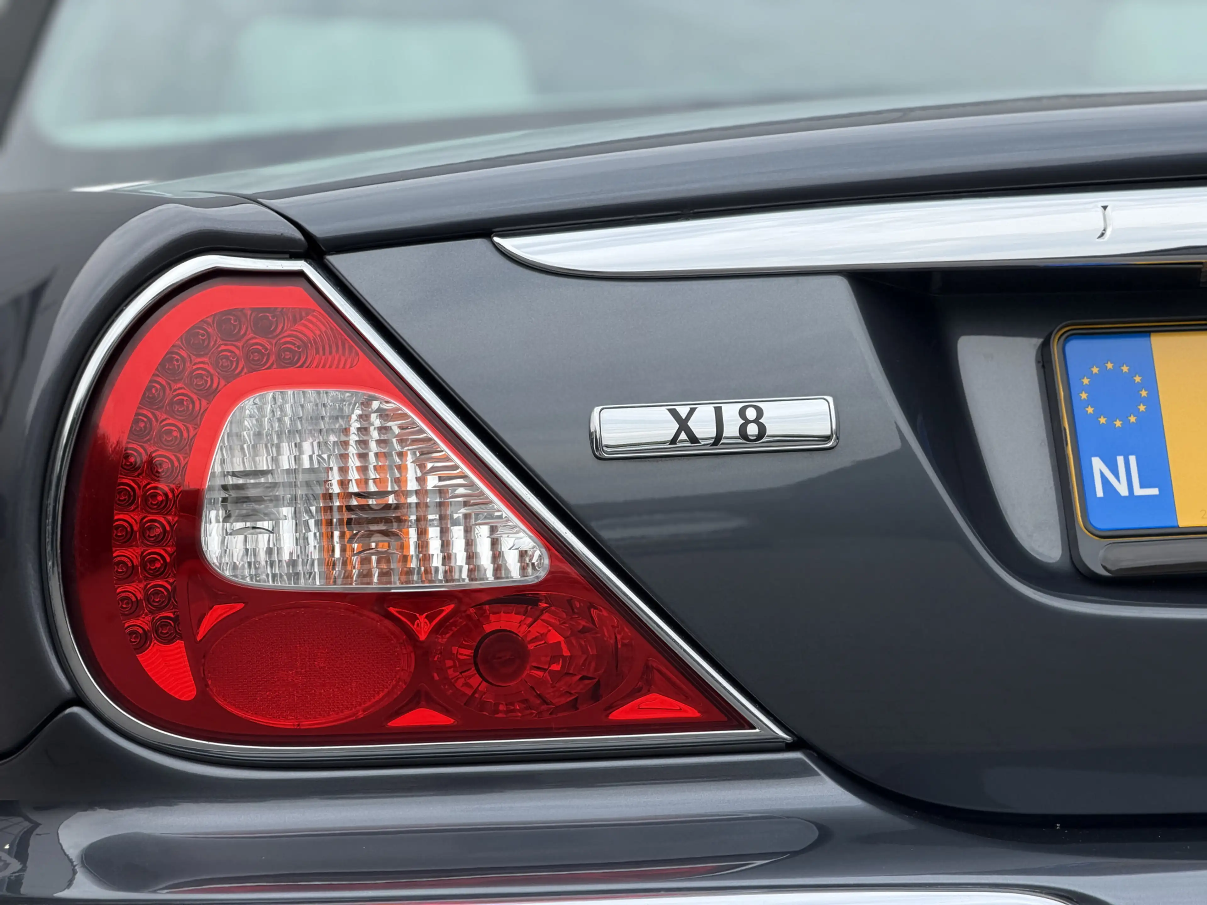 Jaguar XJ 4.2 V8 Executive | 19" | NL Auto NAP — photo 15