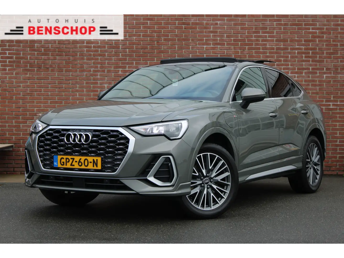 Audi Q3 Sportback 45 TFSI e 245PK S Edition |PANO-DAK|ACC| Gris - 1