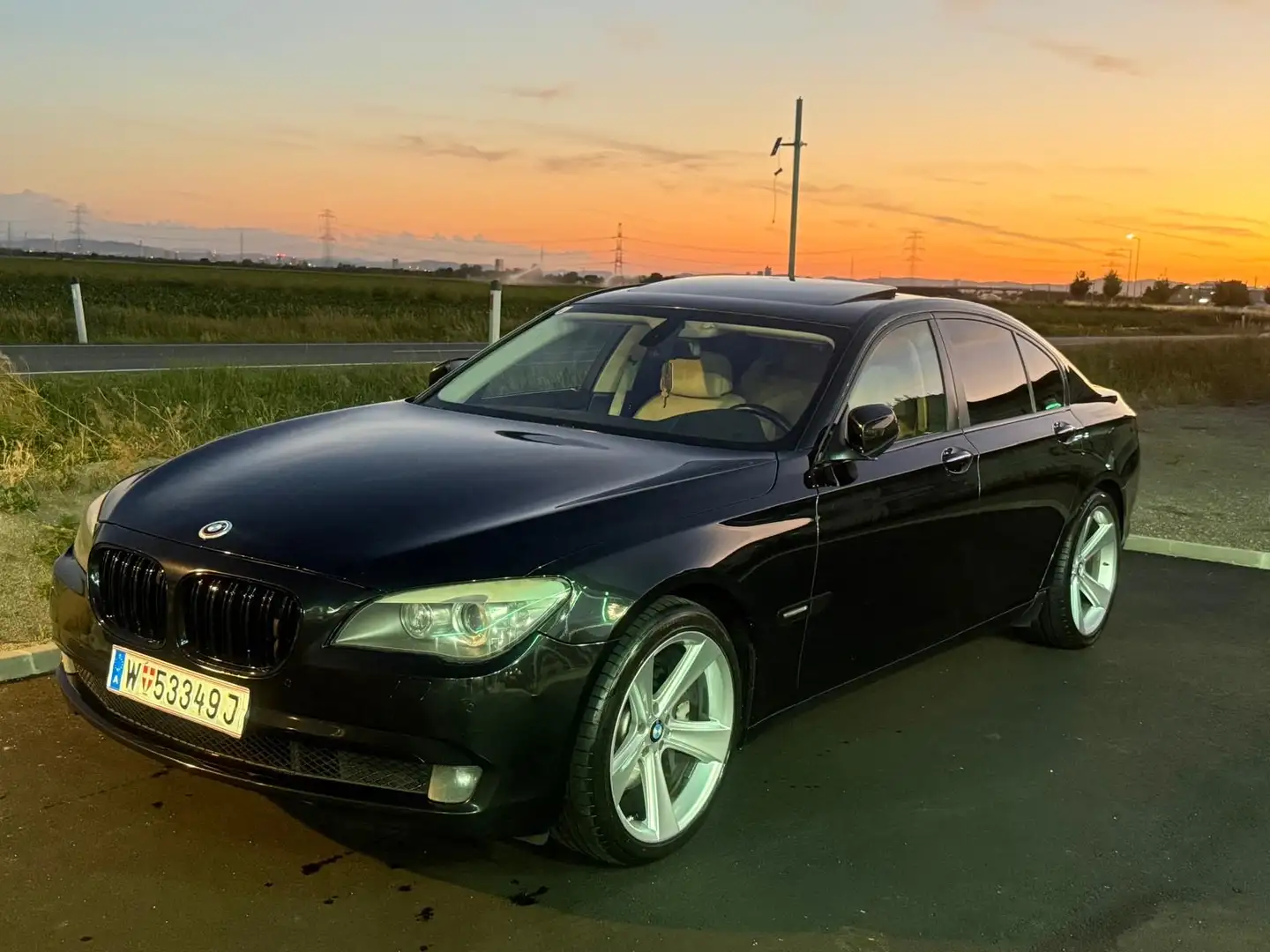 BMW 730 BMW 730d F01 | HUD | Komfortsitze | Leder | Schieb - 1
