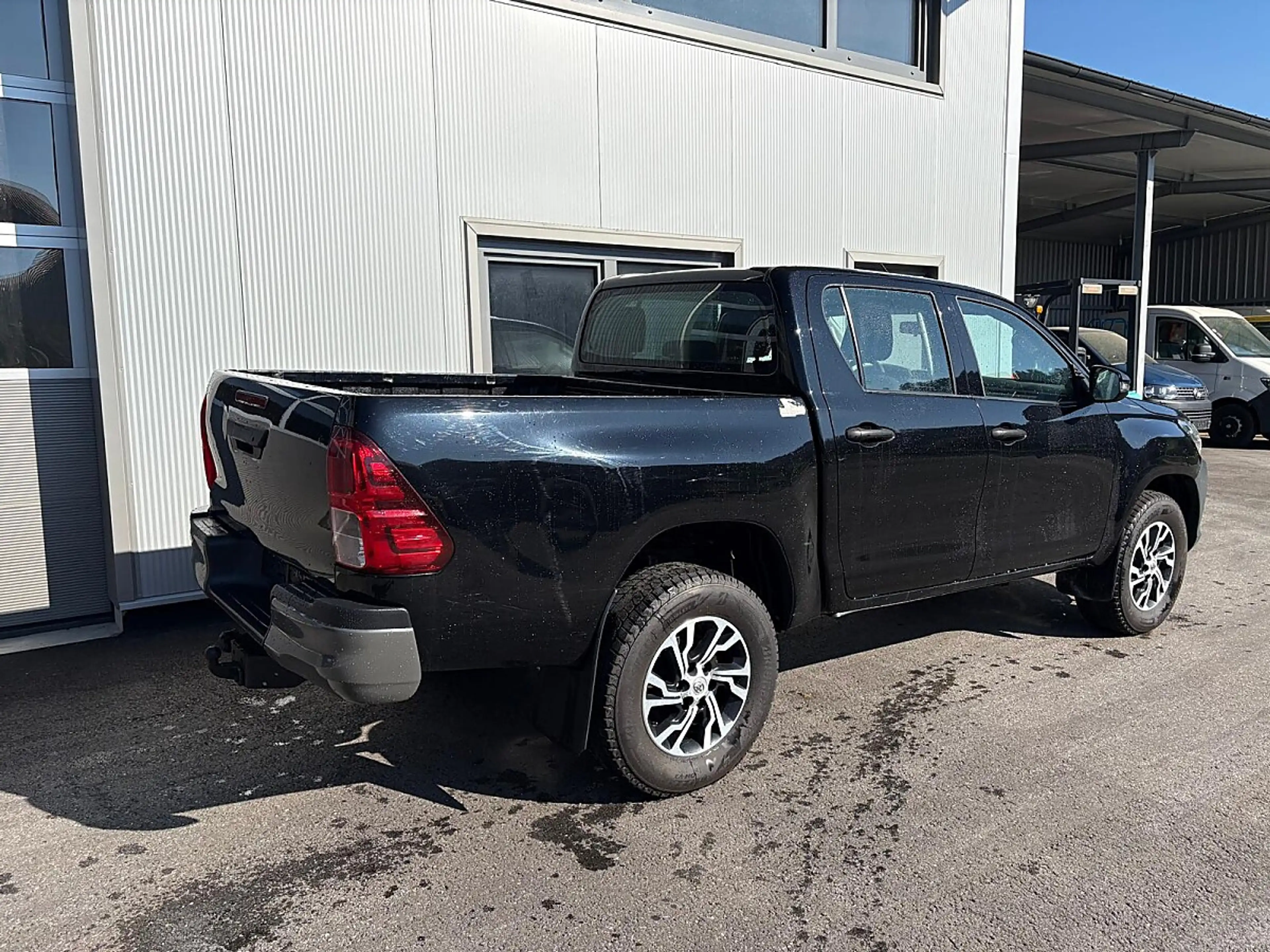 Toyota Hilux DK Country 4x4 2,4 D-4D — photo 3