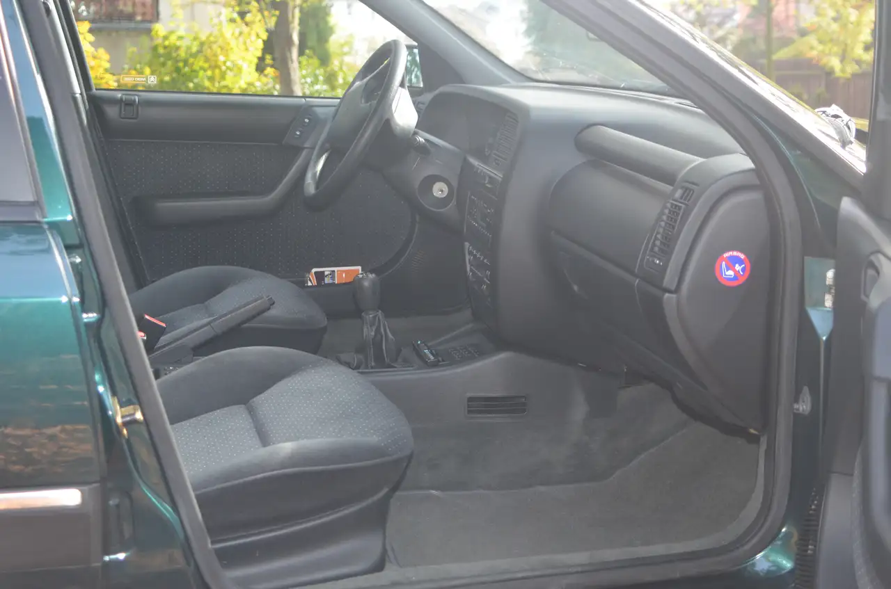 Citroen Xantia 2.0 16VSX, foto 9