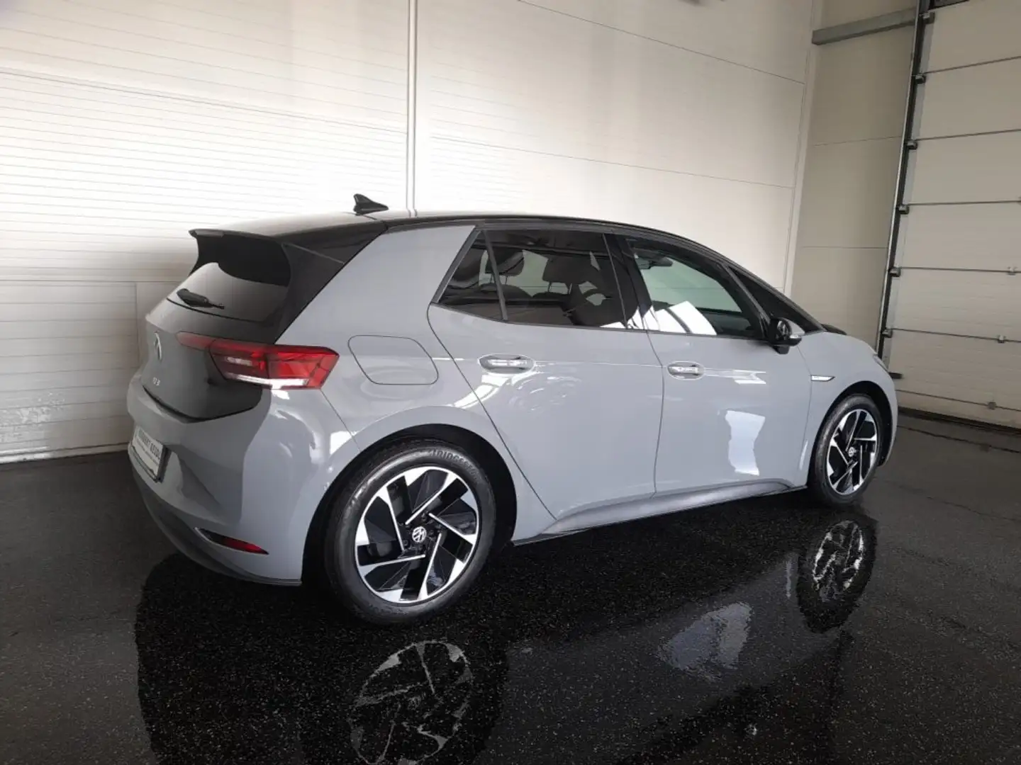 Volkswagen ID.3 PRO BUSINESS 58 kWh *MATRIX-LED / 18 ZOLL / VIRTUELL / NAVI / ACC / CCS-LADEDOSE / PDC VO&HI / SHZG* Grau - 2