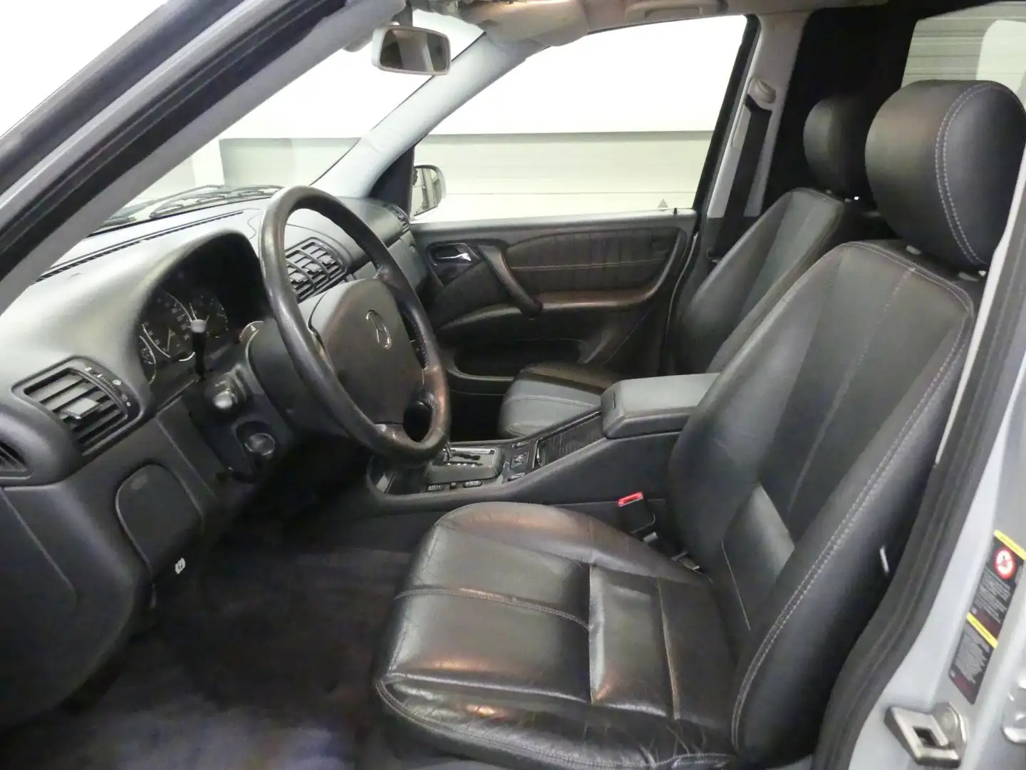 Mercedes-Benz ML 270 M-klasse CDI - Grijs Kenteken - Automaat Grau - 2