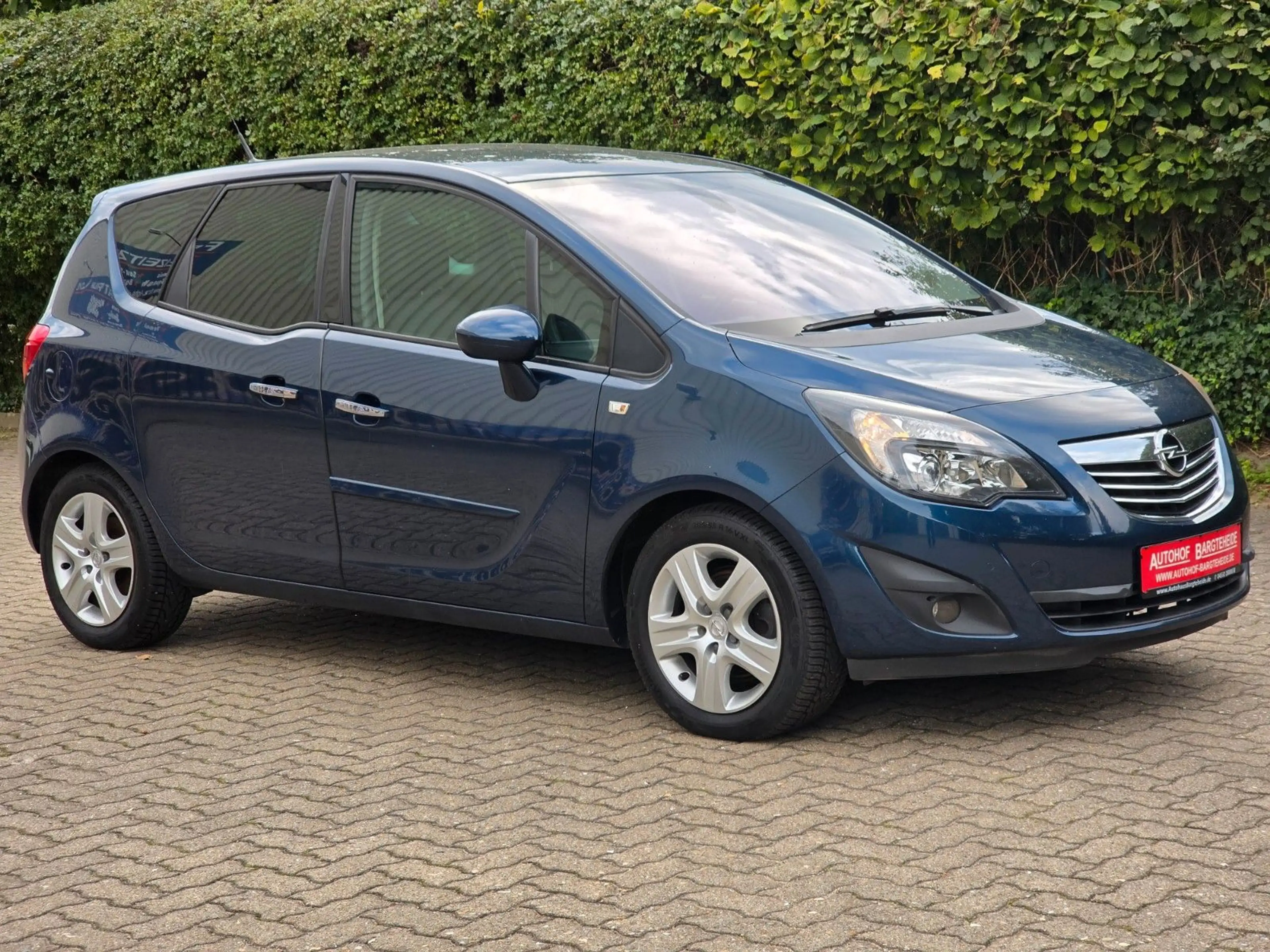 Opel Meriva B Innovation *Automatik *Tempo *Navi — photo 7