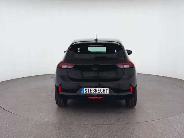 Opel Corsa view 4