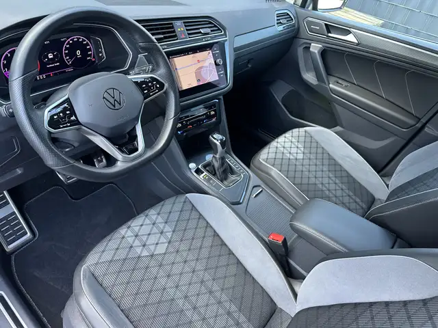 Volkswagen Tiguan view 10