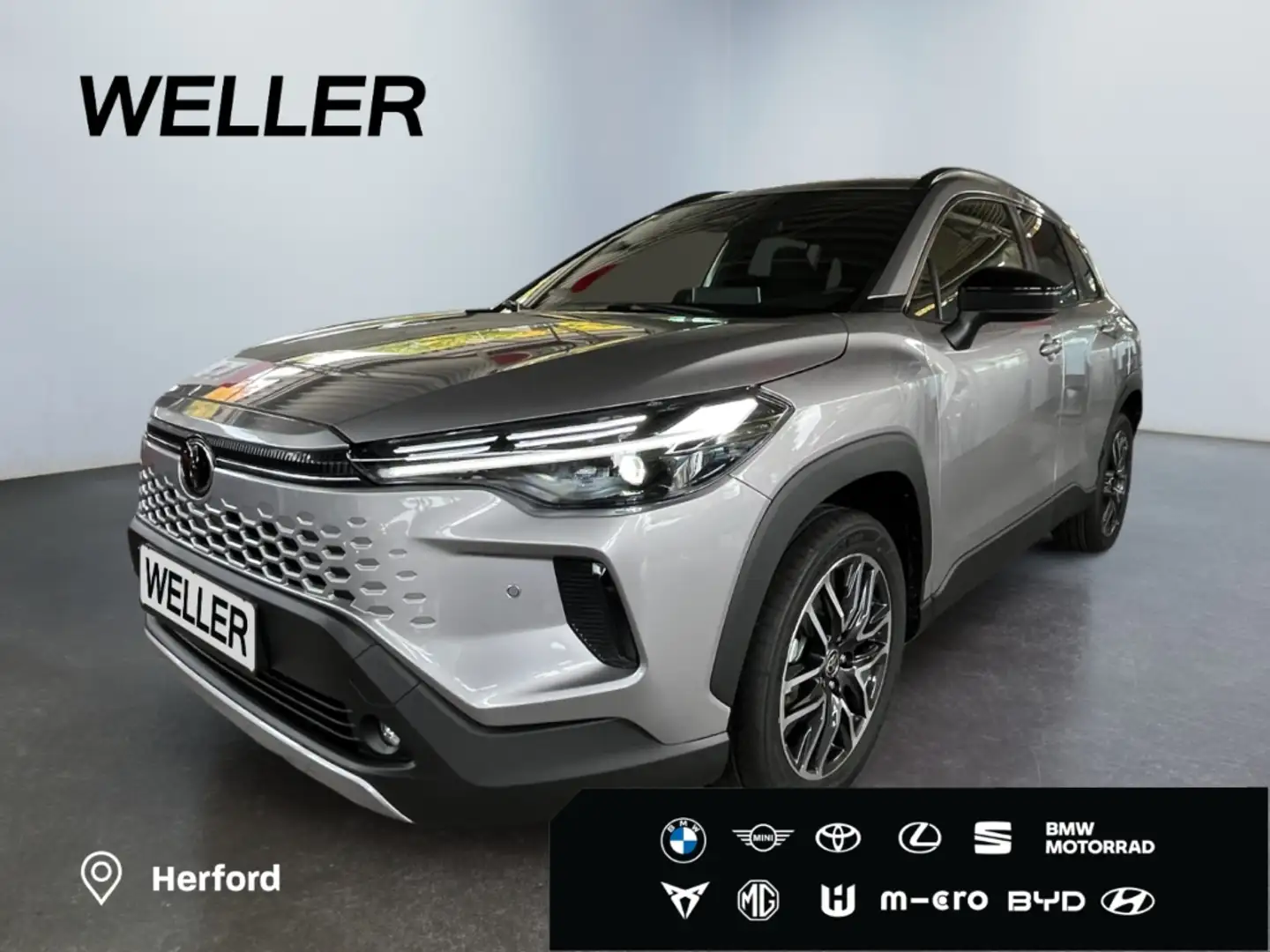 Toyota Corolla Cross Hybrid FWD Team Deutschland Silber - 1