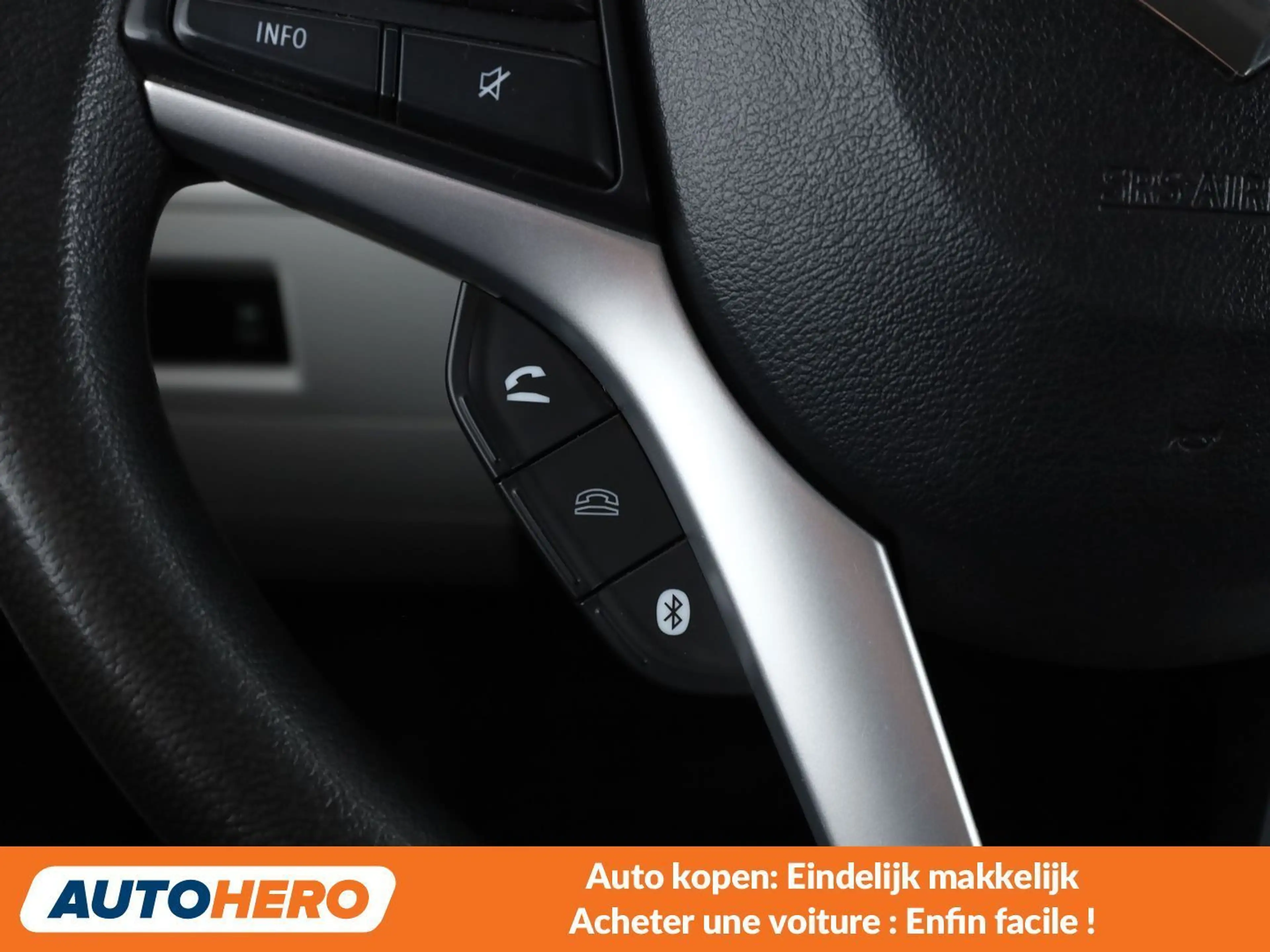 Suzuki Ignis 1.2 DualJet Comfort + — photo 12