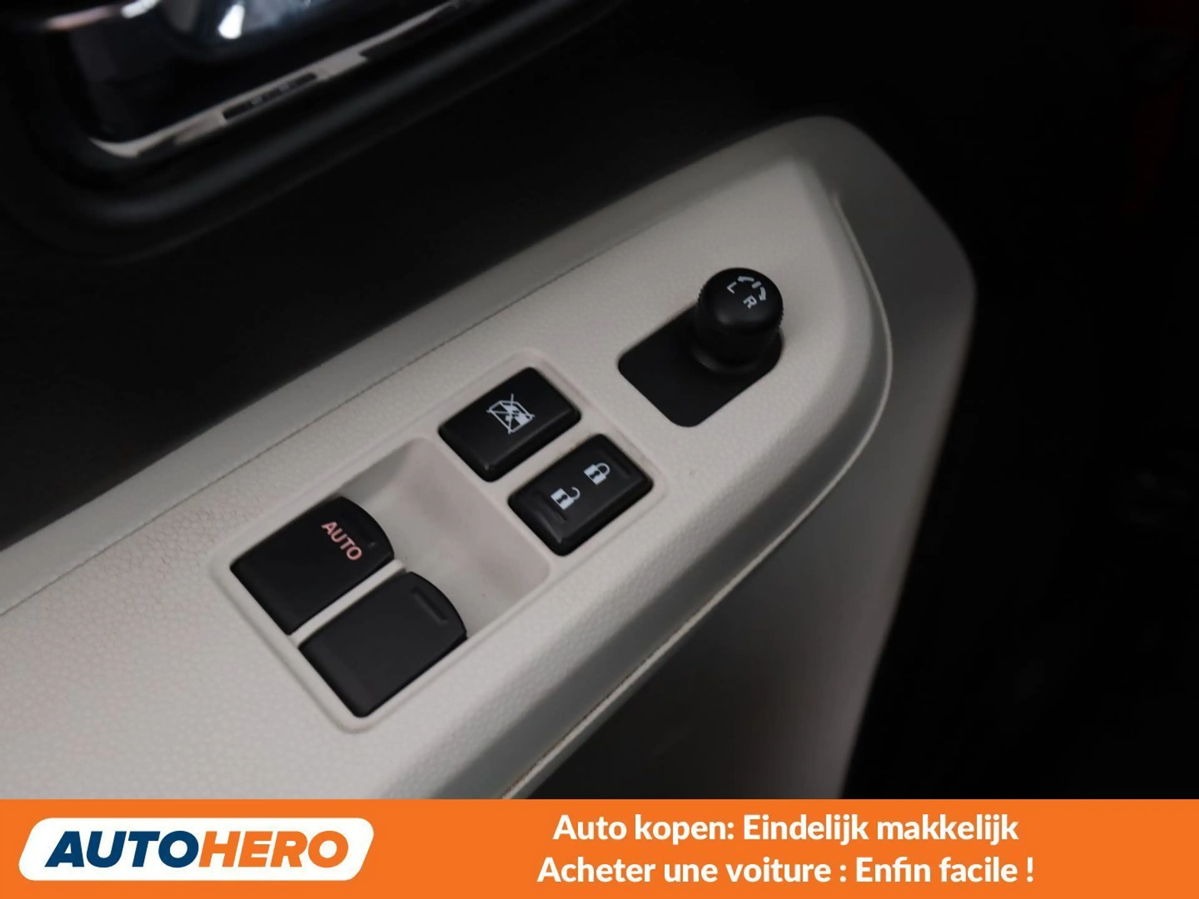 Suzuki Ignis 1.2 DualJet Comfort + — photo 14