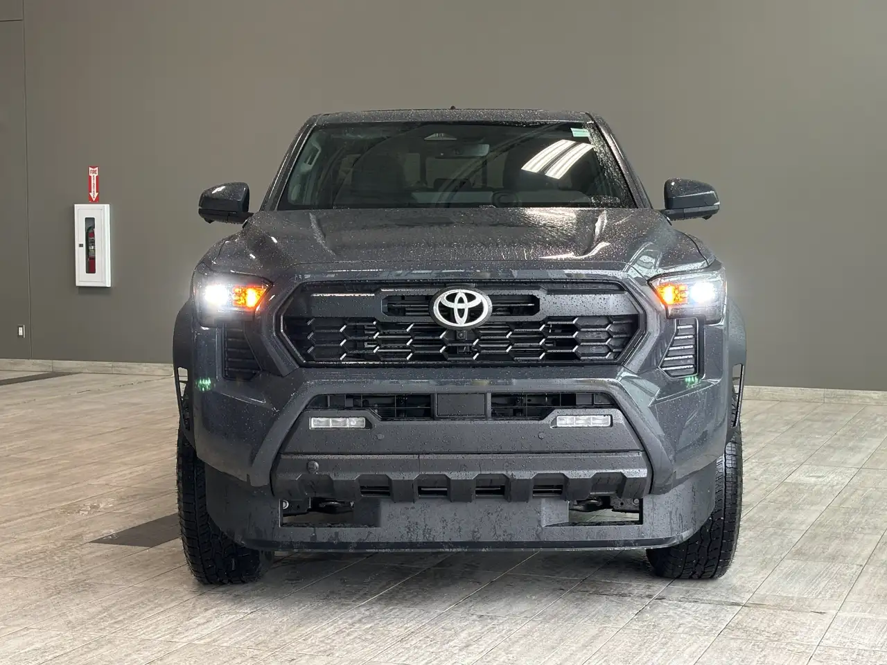 Toyota Tacoma снимка Toyota Tacoma