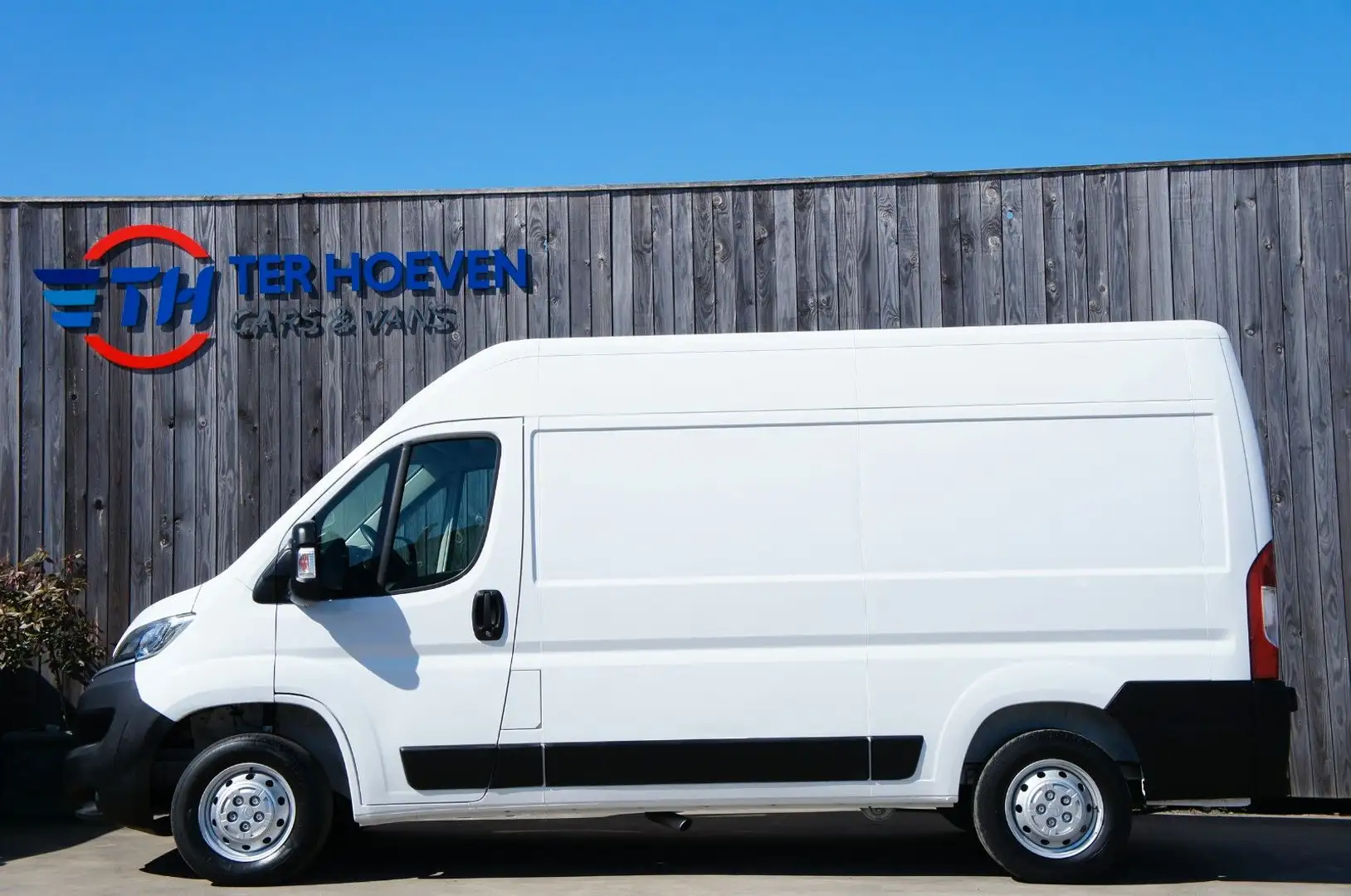 Citroen Jumper 2.2 BlueHDi L2H2 Klima Navi 103KW Euro 6 Blanc - 1