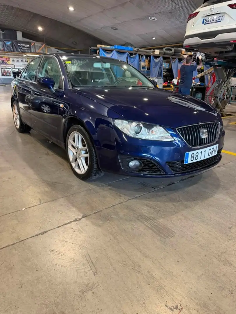 SEAT Exeo 2.0TDI CR Style 143 Azul - 2