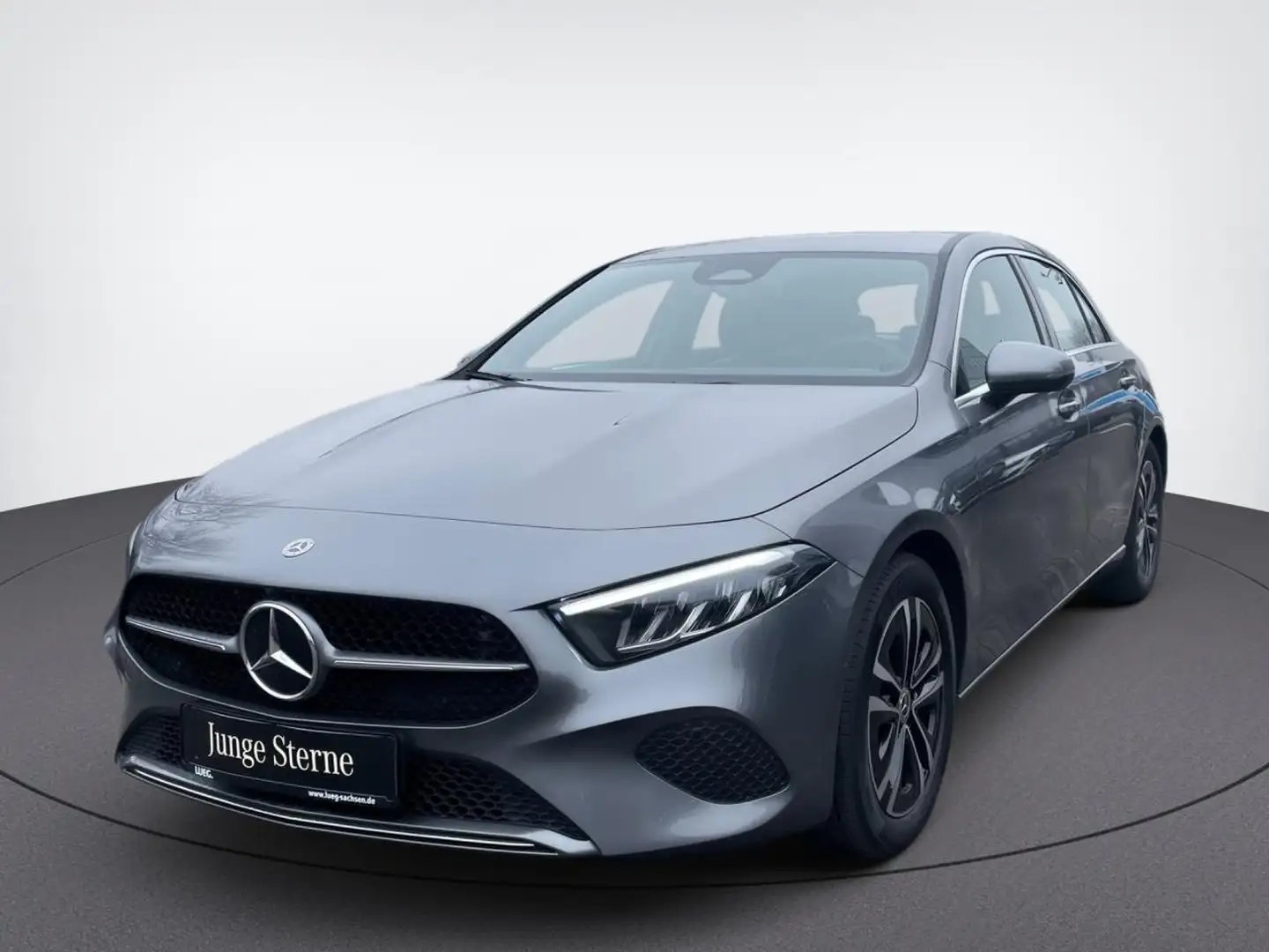 Mercedes-Benz A 200 Kompakt PROGRESSIVE+LED+RÜCKFKAM+LENKRHZG Gris - 2