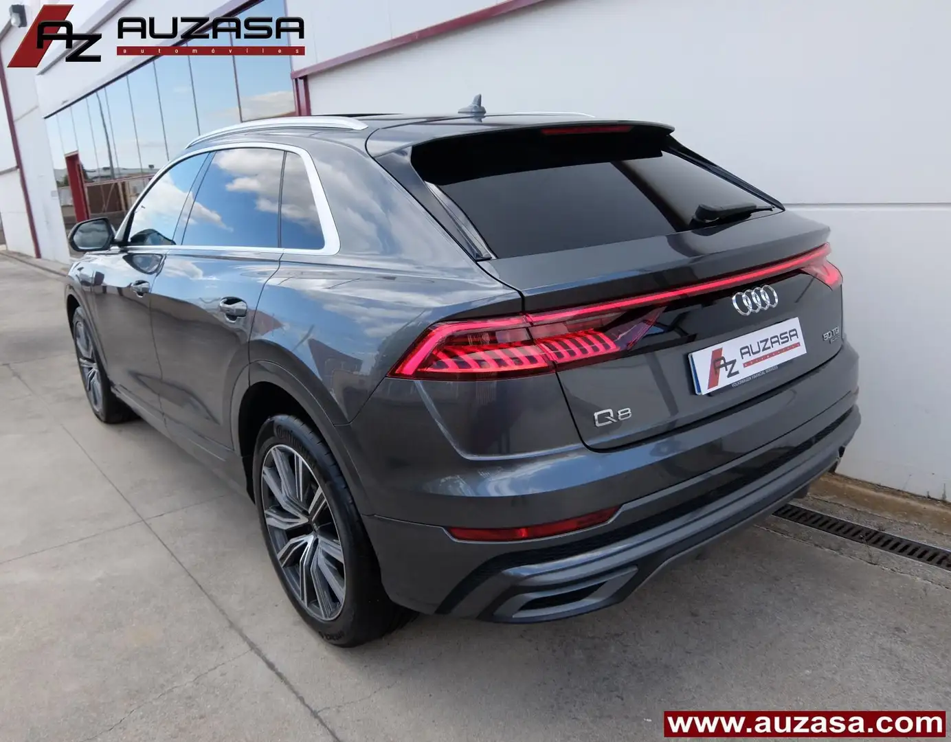 Audi Q8 50 TDI S line plus quattro tiptronic Gris - 2