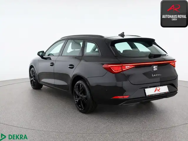 Seat Leon view 3