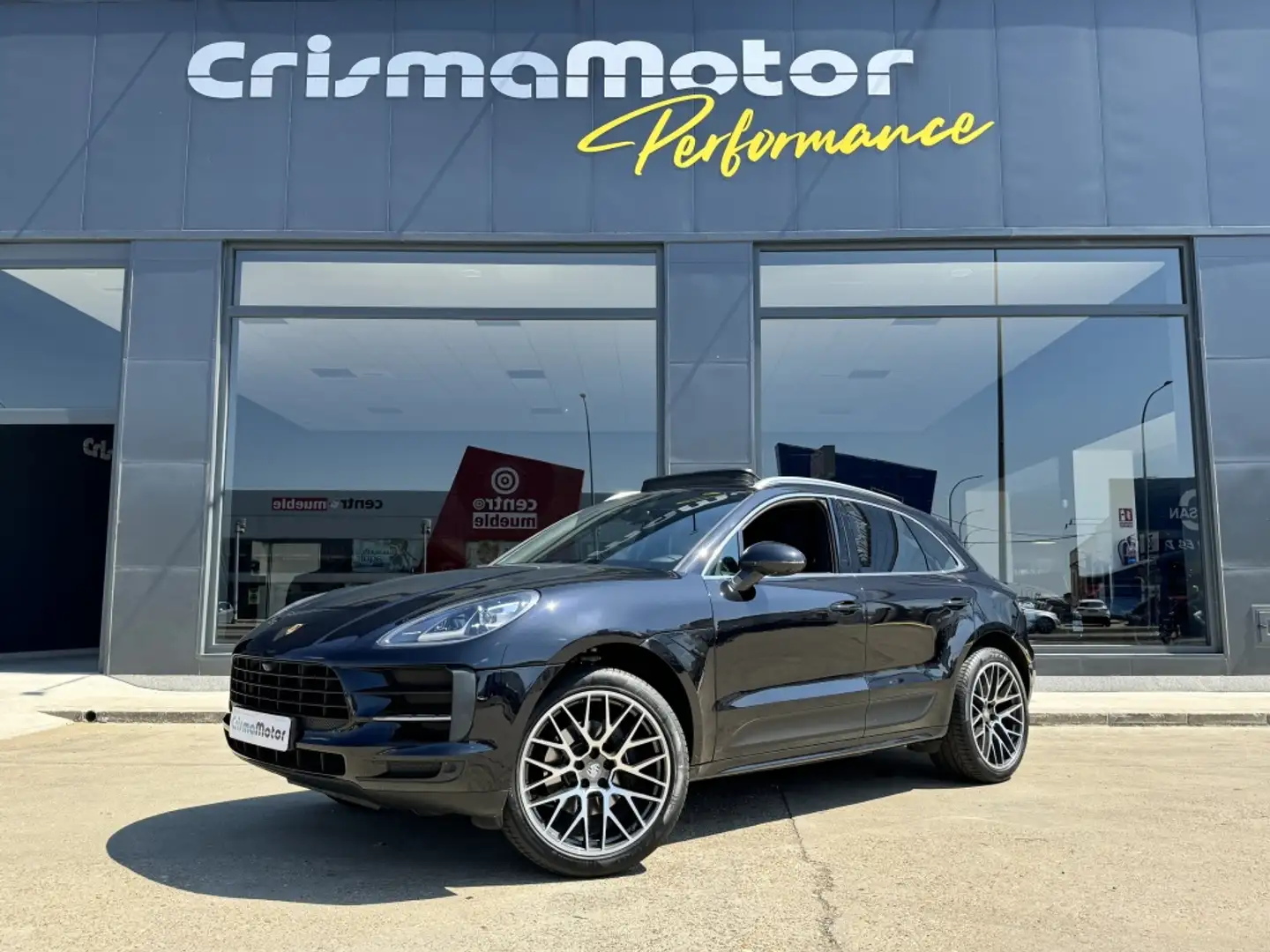 Porsche Macan Aut. Negro - 1