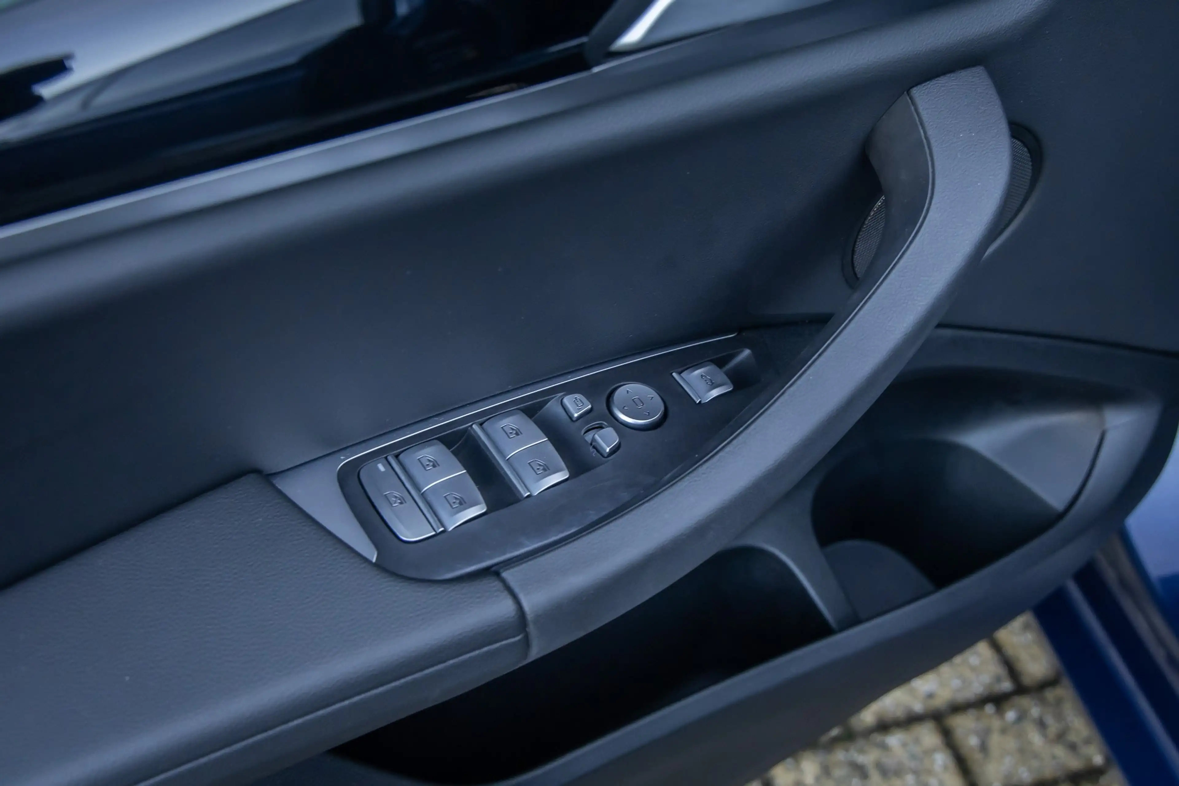 BMW iX3 Executive 80 kWh | Pano | Trekhaak | Leder | Memor — photo 25