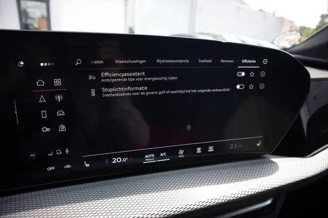 Audi Q5 view 25