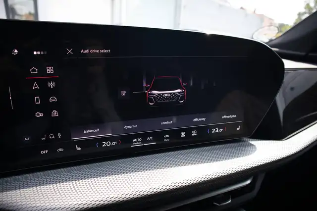 Audi Q5 view 20