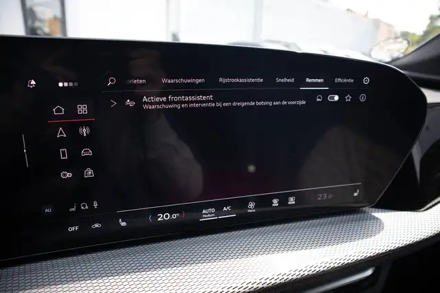 Audi Q5 view 24