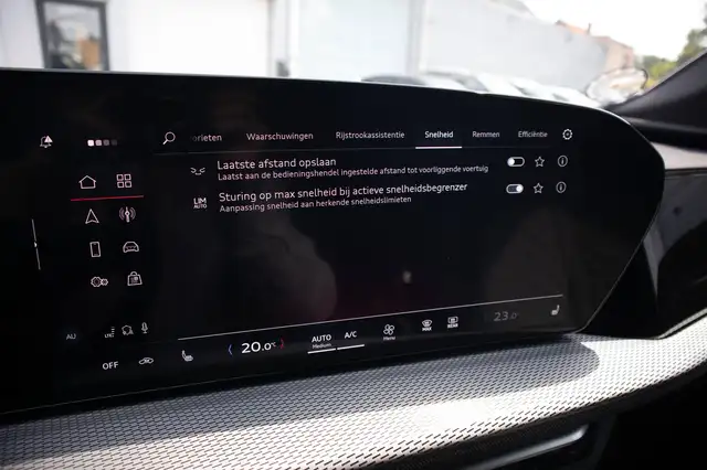 Audi Q5 view 23