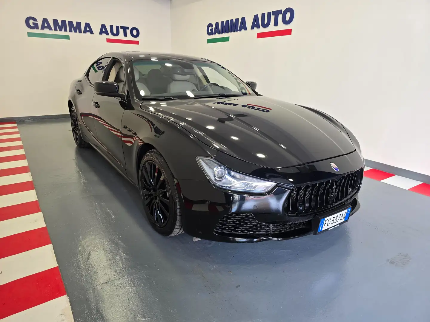 Maserati Ghibli GHIBLI 275CV NERA PELLE BEIGE FATTURABILE CON IVA Noir - 2