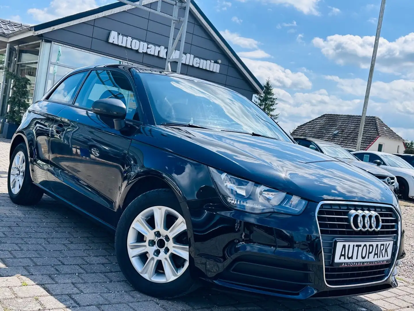 Audi A1 1.4 TFSI *SHZ*KLIMA*PDC*AUTOMATIK* Zwart - 1