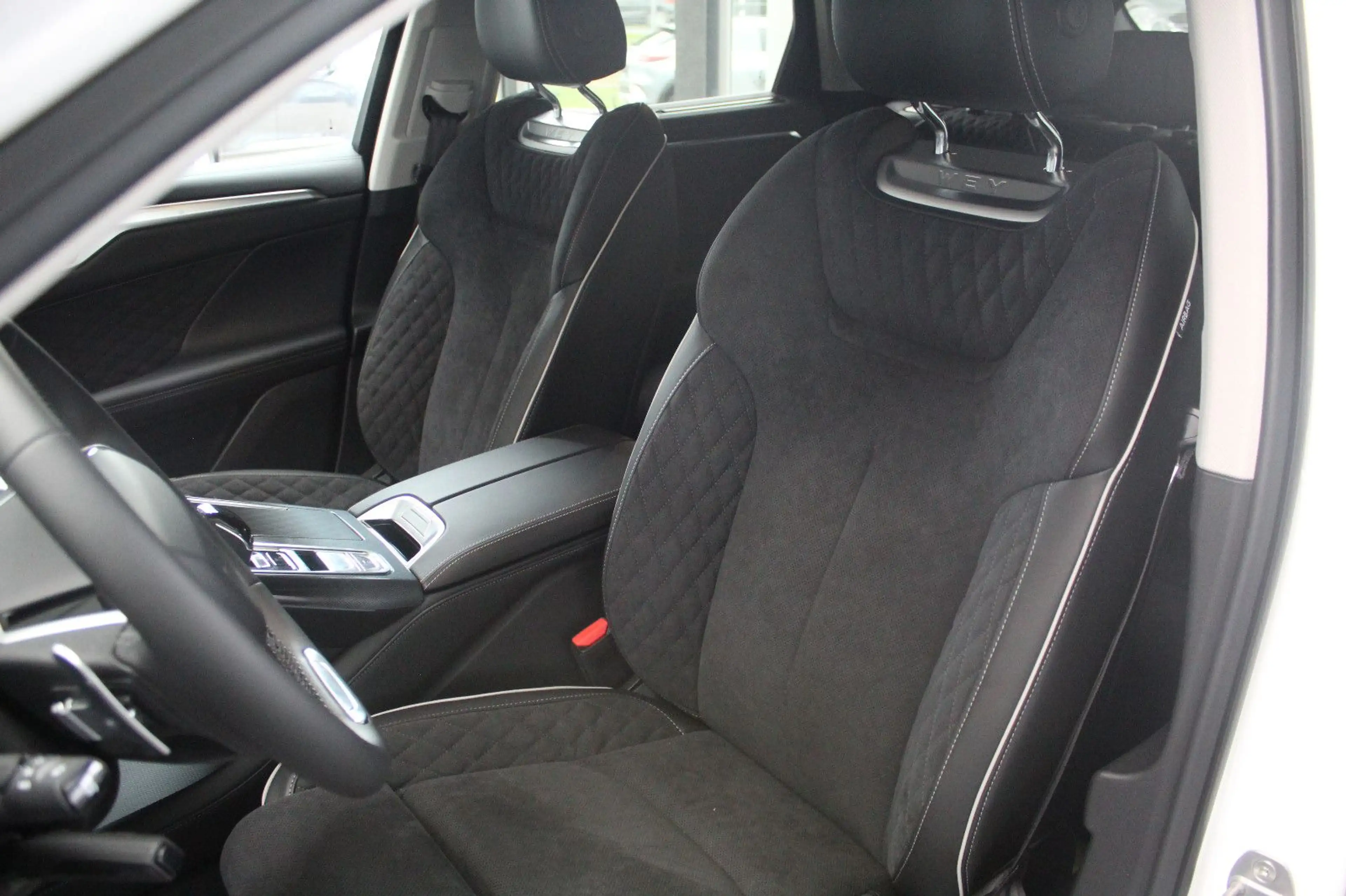 GWM WEY 05 2.0 PHEV LUXURY 4WD (SITZKOMFORT PAKET) — photo 9