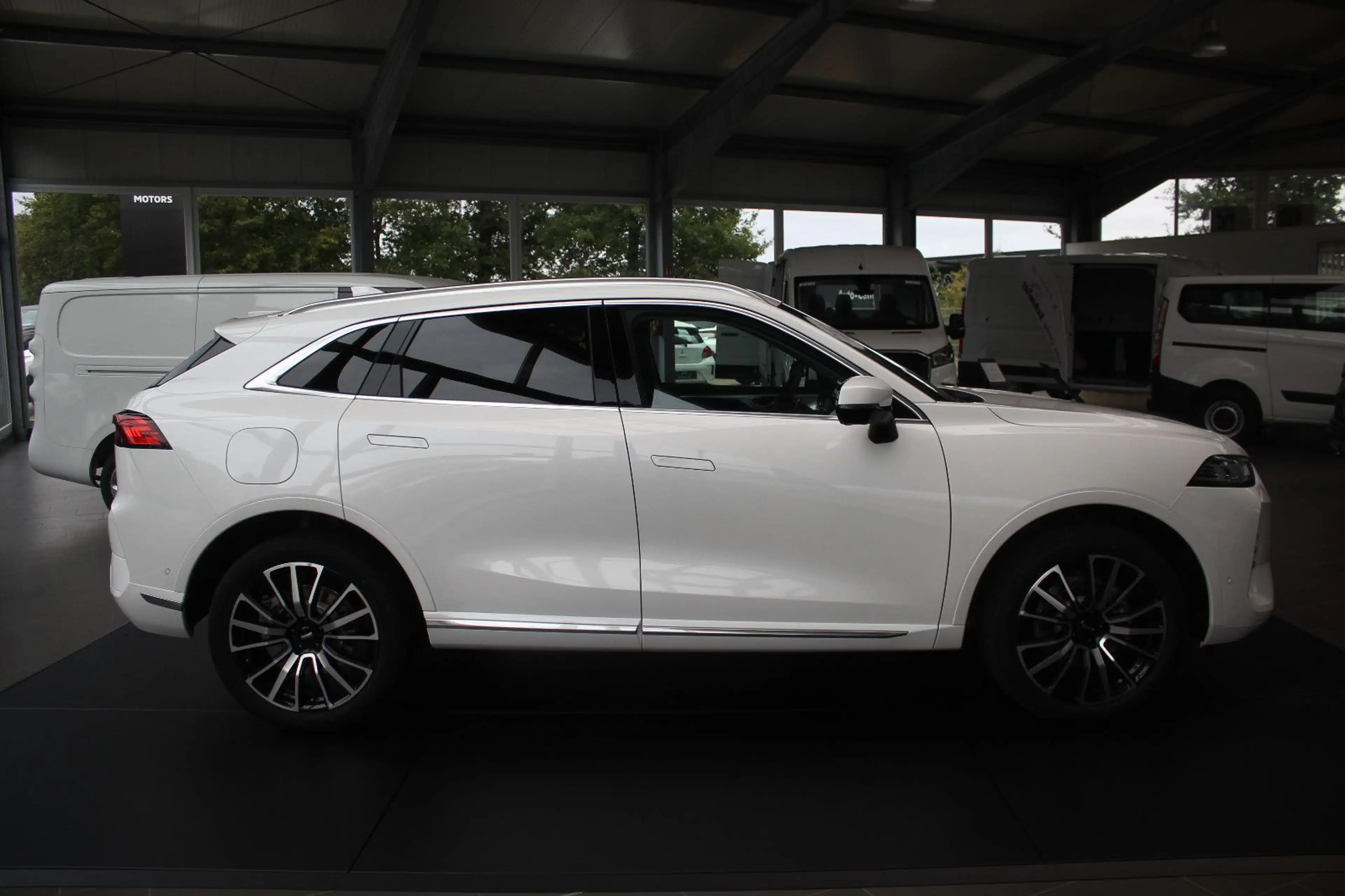 GWM WEY 05 2.0 PHEV LUXURY 4WD (SITZKOMFORT PAKET) — photo 6