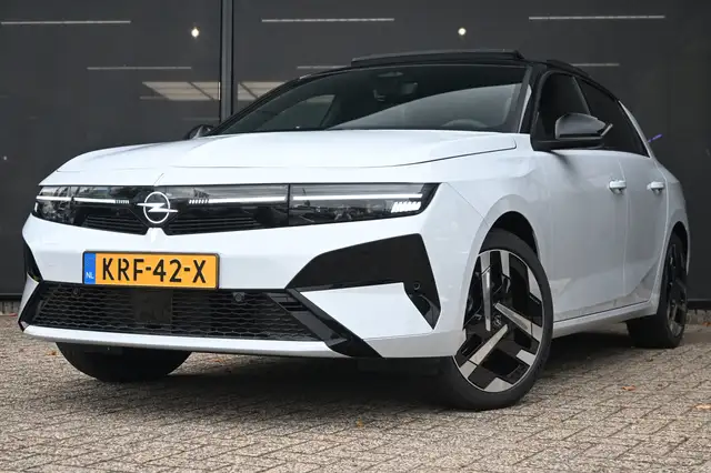 Opel Astra Electric 58 kWh Ultimate Demo-Deal! | Schuif/-Kant