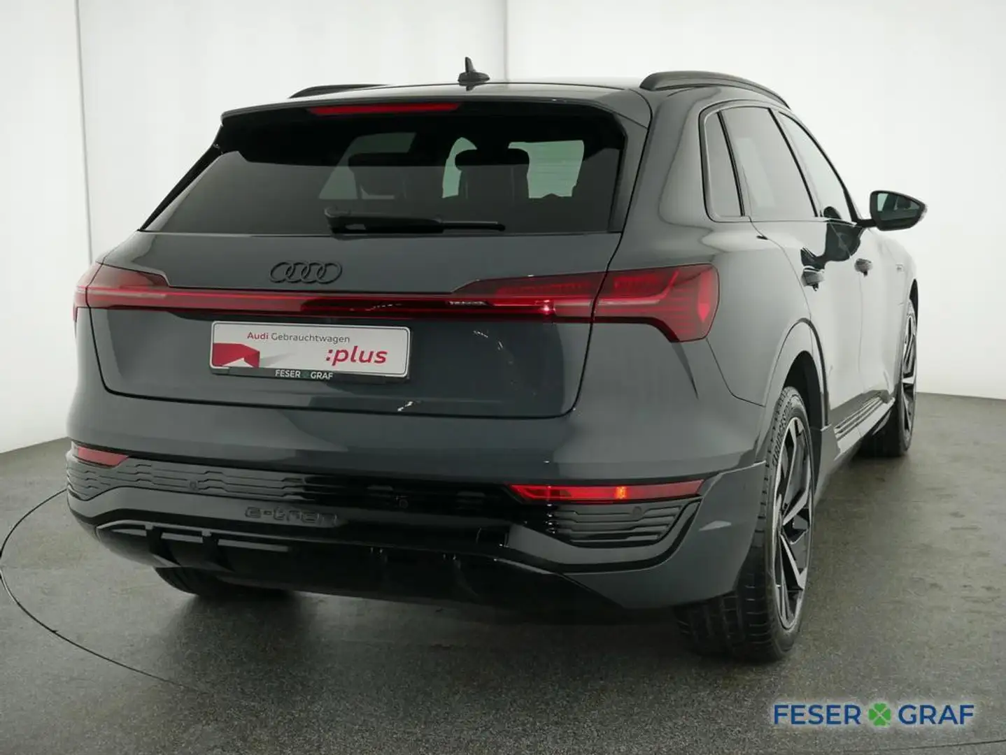 Audi Q8 S line 55 e-tron HUD/Matrix/AHK/Alu21/360° Grau - 2