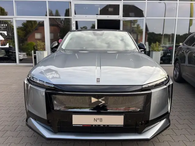 DS Automobiles Nº8 BEV 97.2kWh Étoile Long Range FWD 245 PS