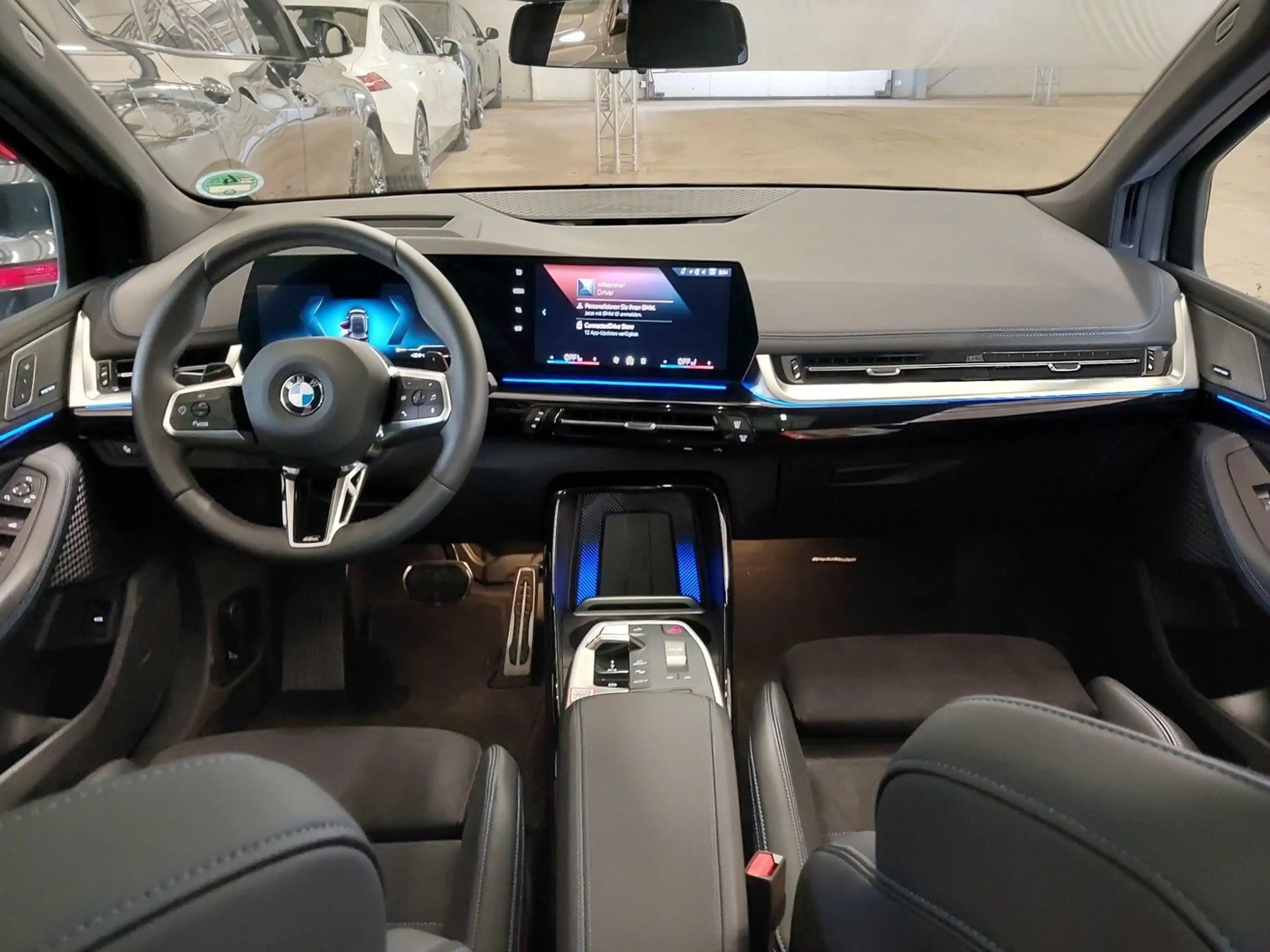 BMW 223 i xDrive Active Tourer M Sport // HeadUp  AHK — photo 5