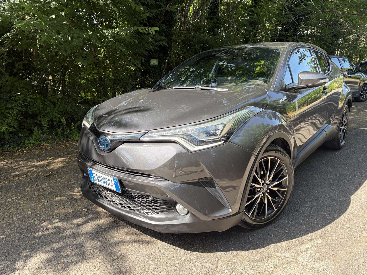 Toyota C-HR 1.8h Lounge 2wd e-cvt my18 Garanzia 12 Mesi