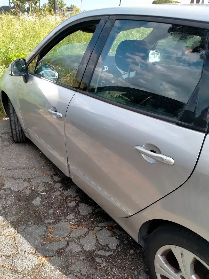 Renault Scenic Scenic X-Mod 1.5 dci Luxe 110cv Argento - 1