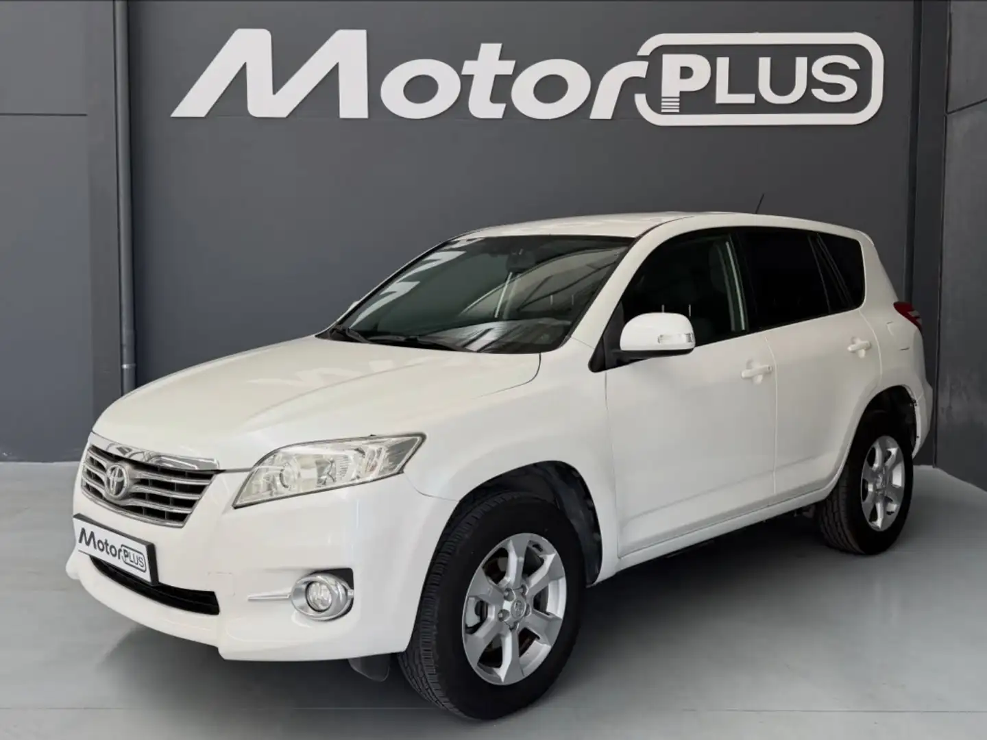 Toyota RAV 4 2.2D-4D Advance 4x2 Blanco - 2