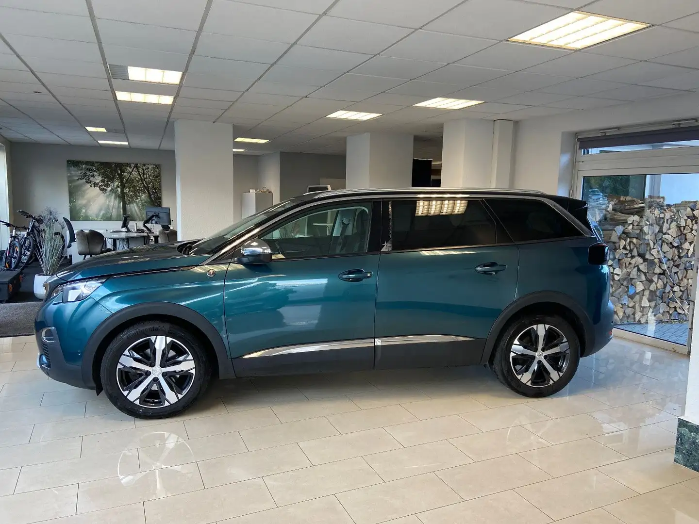 Peugeot 5008 Crossway 7 Sitze, Panora, AHK, Navi, Kamera Blau - 2