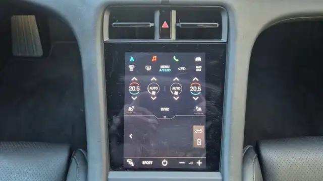 Porsche Taycan view 13