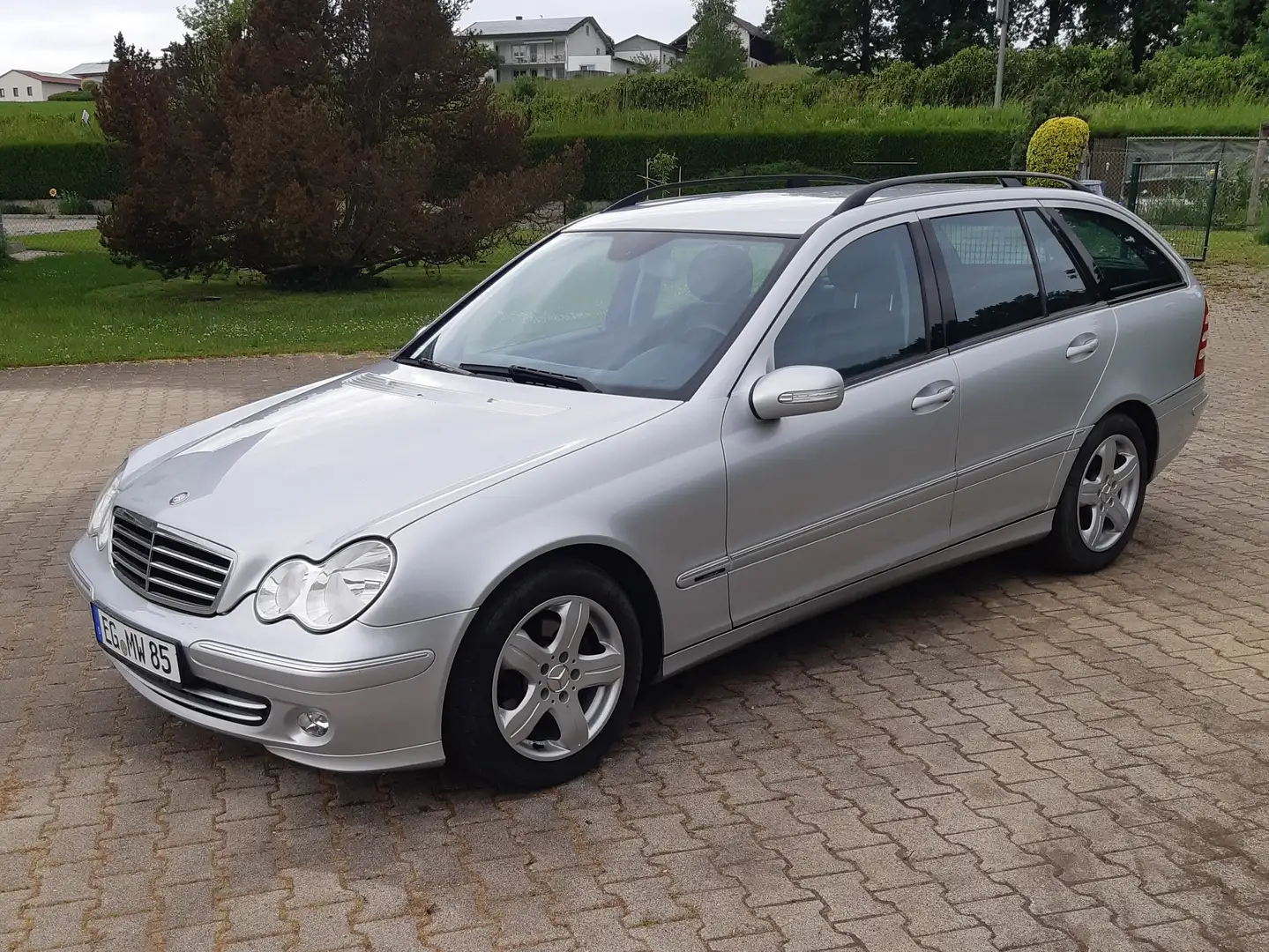 Mercedes-Benz C 220 C-Klasse T-Modell Diesel T CDI Avantgarde DPF Silber - 1